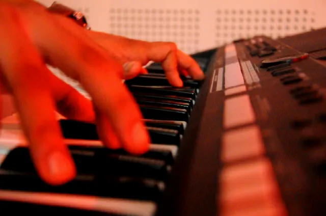 IRIS - The Sound Studio