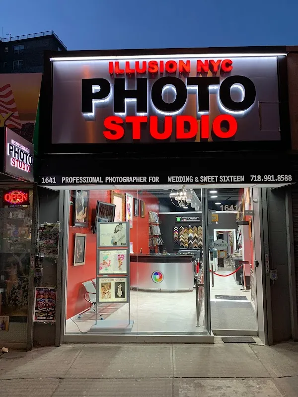 Illusion Photo