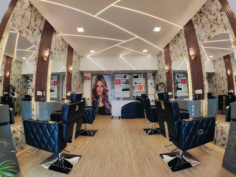 Blush The Salon
