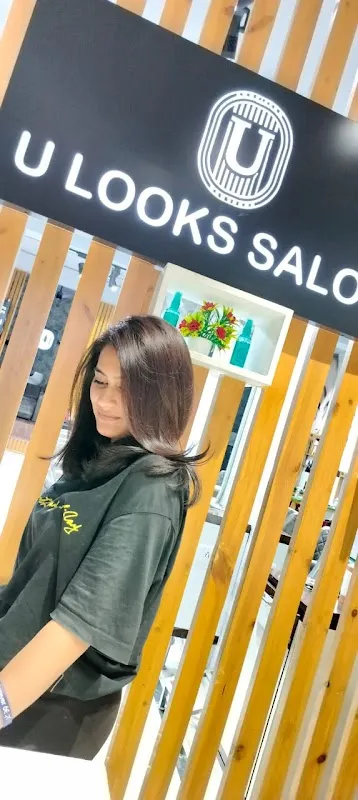 U Looks Unisex Luxury Salon