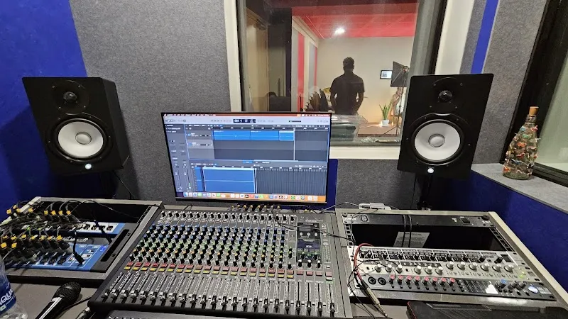 Hyeco - Hye Collab Studio