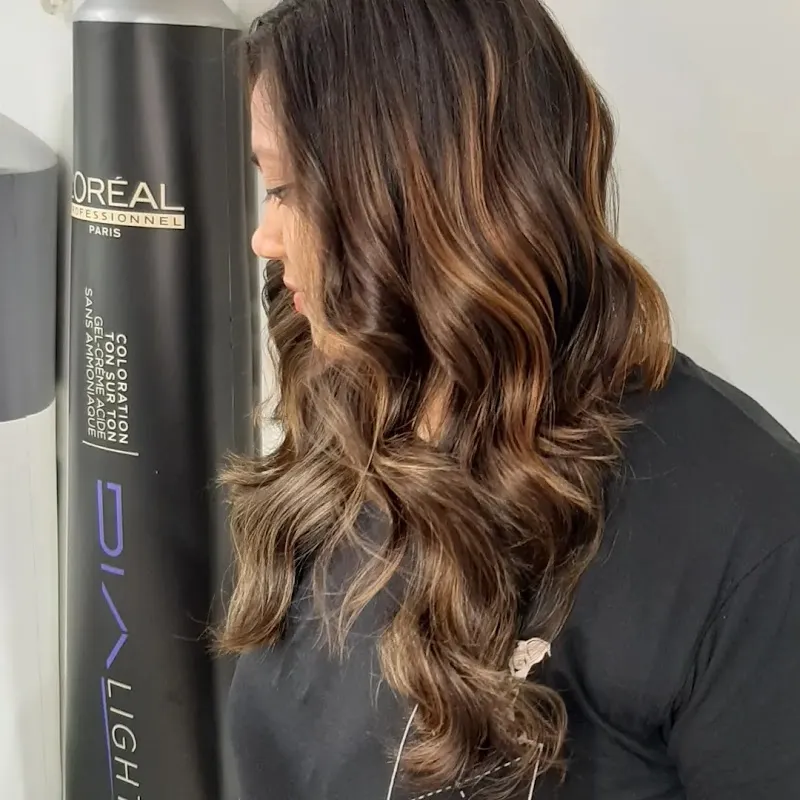 Nazim Salon and Academy