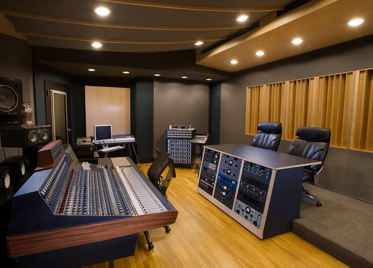 Lakehouse Recording Studios
