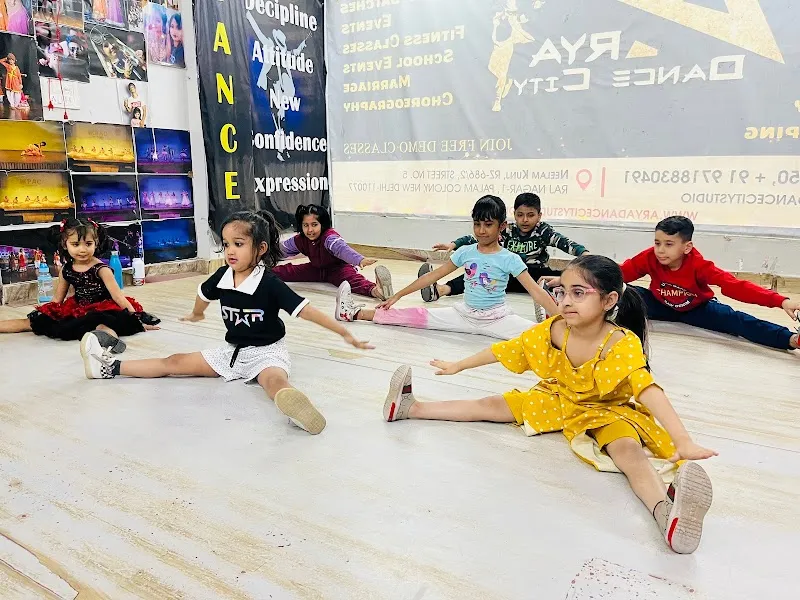 Arya dance City studio (dance studio)