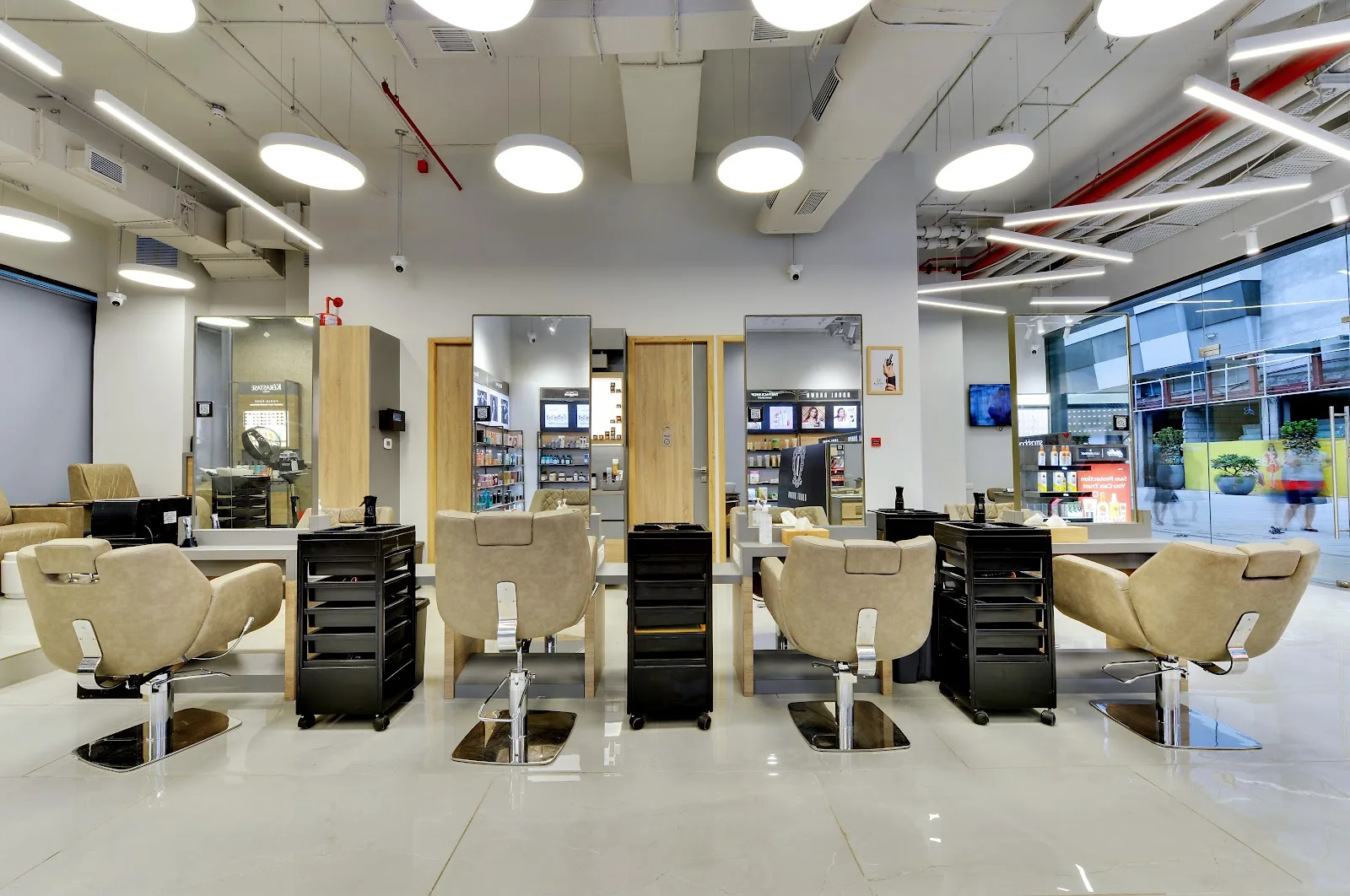Enrich Salon Matunga Tulsi Pipe Road
