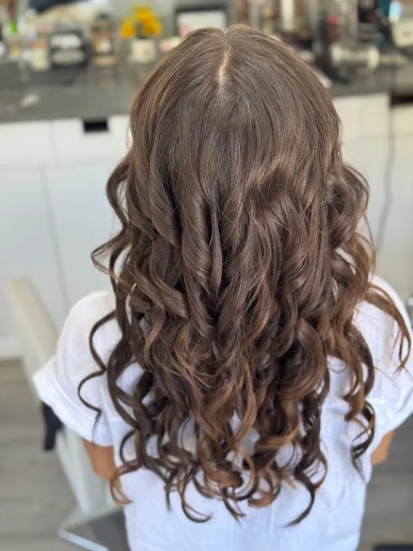 J's Personal Touch Hair Salon