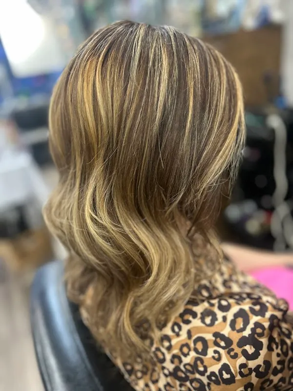 J's Personal Touch Hair Salon