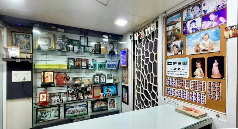 Nakul Arts * Photo Studio * Digital Photo Lab * Photo Frames