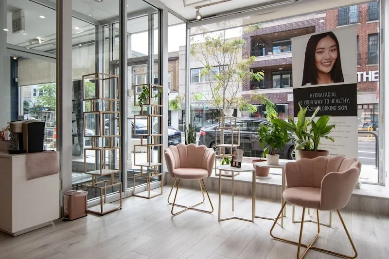 Siren Salon