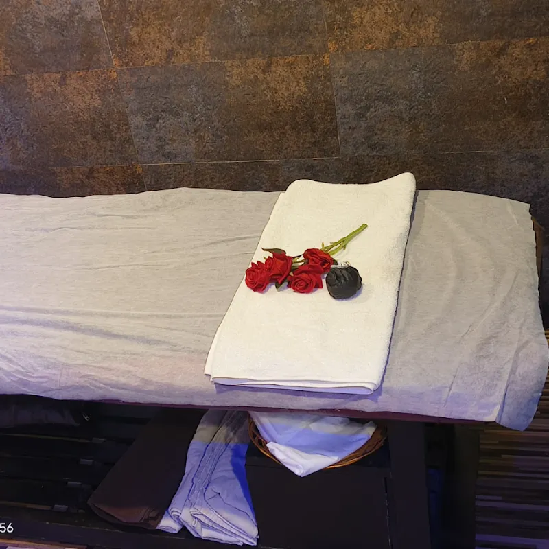 Wave Wellness spa | Massage Spa | Kandivali West