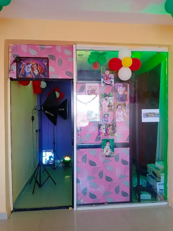 KRUSHNA PHOTO STUDIO