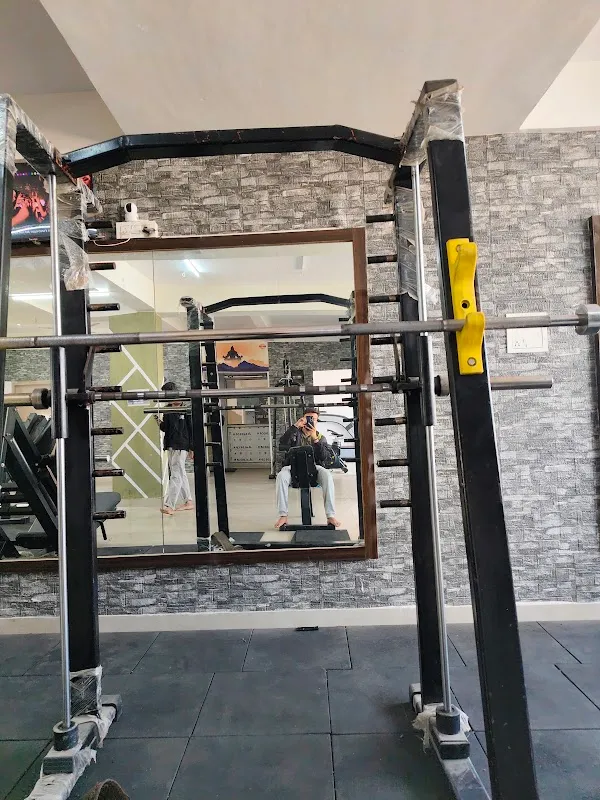 Muscles Crusher gym
