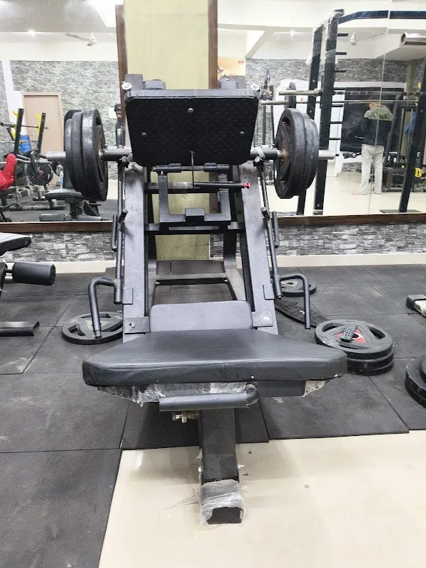 Muscles Crusher gym