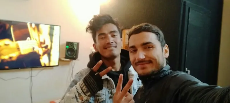 PINE THORN PRODUCTIONS MUSIC STUDIO