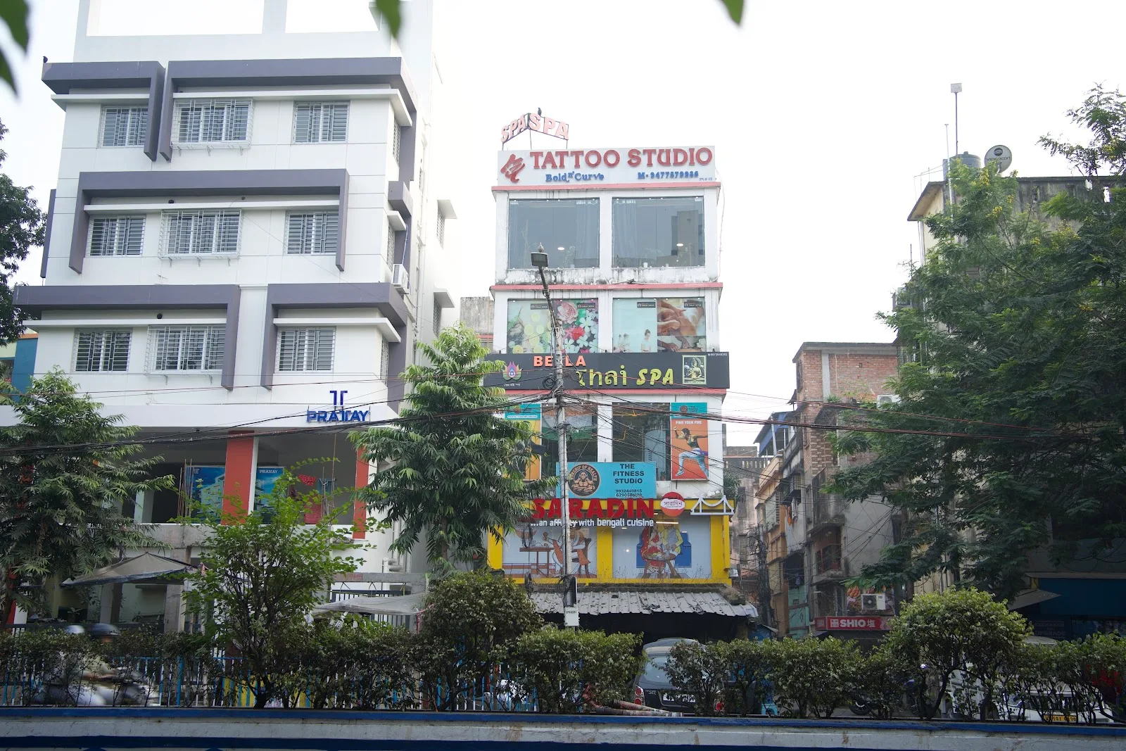 BOLD N CURVE TATOO STUDIO