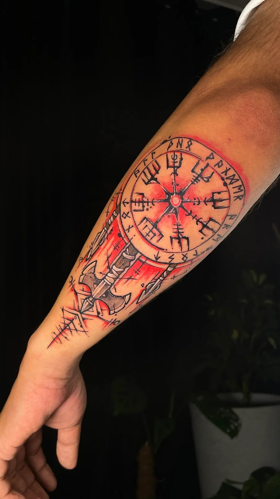 BOLD N CURVE TATOO STUDIO