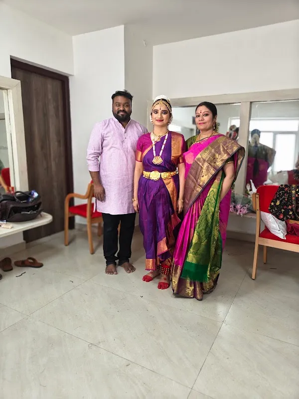 Shubhanu Nrithyakshetram (Bharatanatyam Dance School , individual classes and group classes )