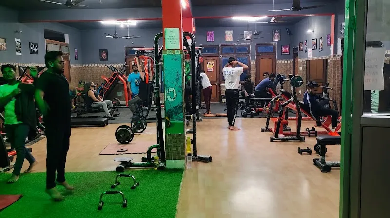 The Fit Zone unisex Gym | Best Gym in Awas Vikas No 3 | Best Gym in Kalyanpur | Best Gym for Personal Training |