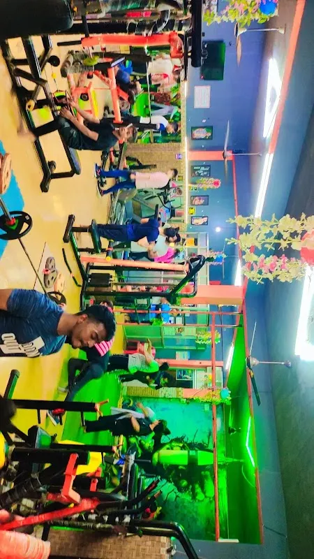 The Fit Zone unisex Gym | Best Gym in Awas Vikas No 3 | Best Gym in Kalyanpur | Best Gym for Personal Training |