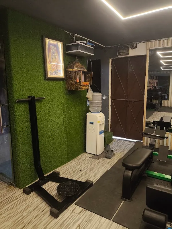 Hulk Fitness Club