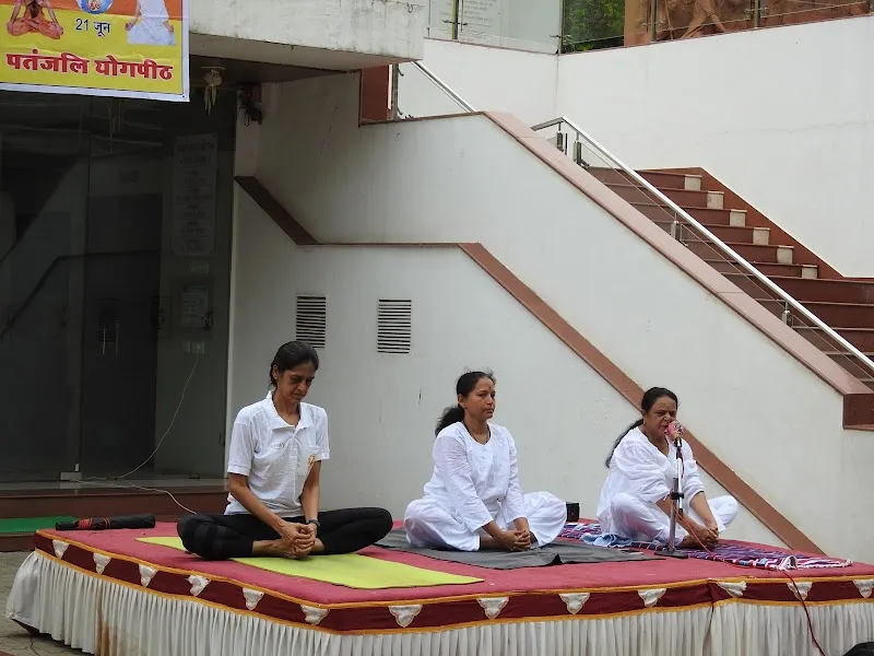 Om Dadar Yoga Centre - under Aegis Patanjali Yogpeeth