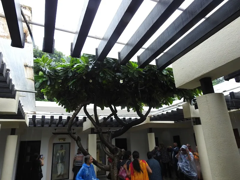 Om Dadar Yoga Centre - under Aegis Patanjali Yogpeeth