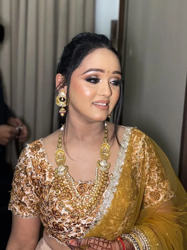Muskaan Beauty Salon - Hair salon | Best Salon in mansarovar garden