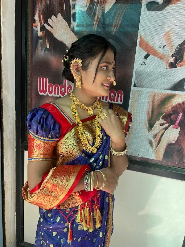 Sonam Beauty & Style Salon Akluj Solapur