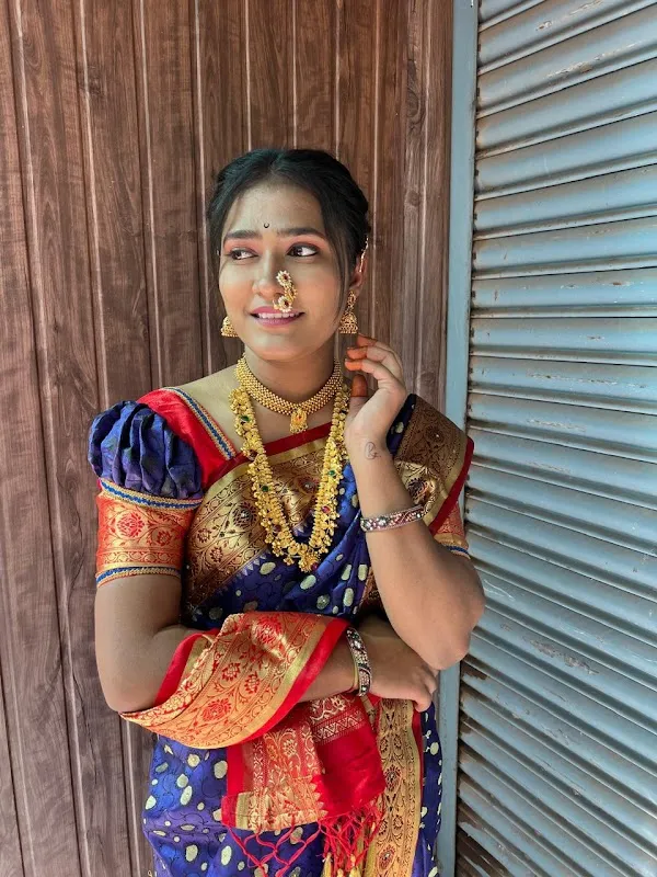 Sonam Beauty & Style Salon Akluj Solapur