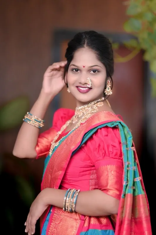 Sonam Beauty & Style Salon Akluj Solapur