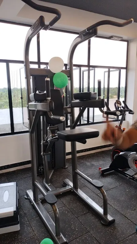 HB FITNESS STUDIO
