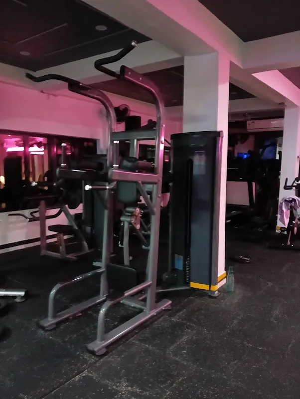 HB FITNESS STUDIO