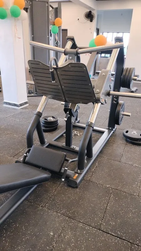 HB FITNESS STUDIO