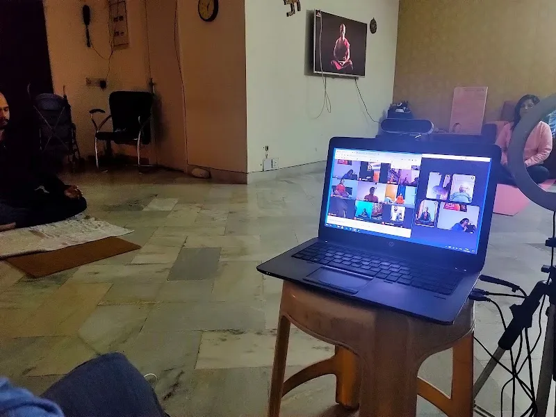 Yoga Health Care Centre Gurgoan Dr.Monika Agrawal