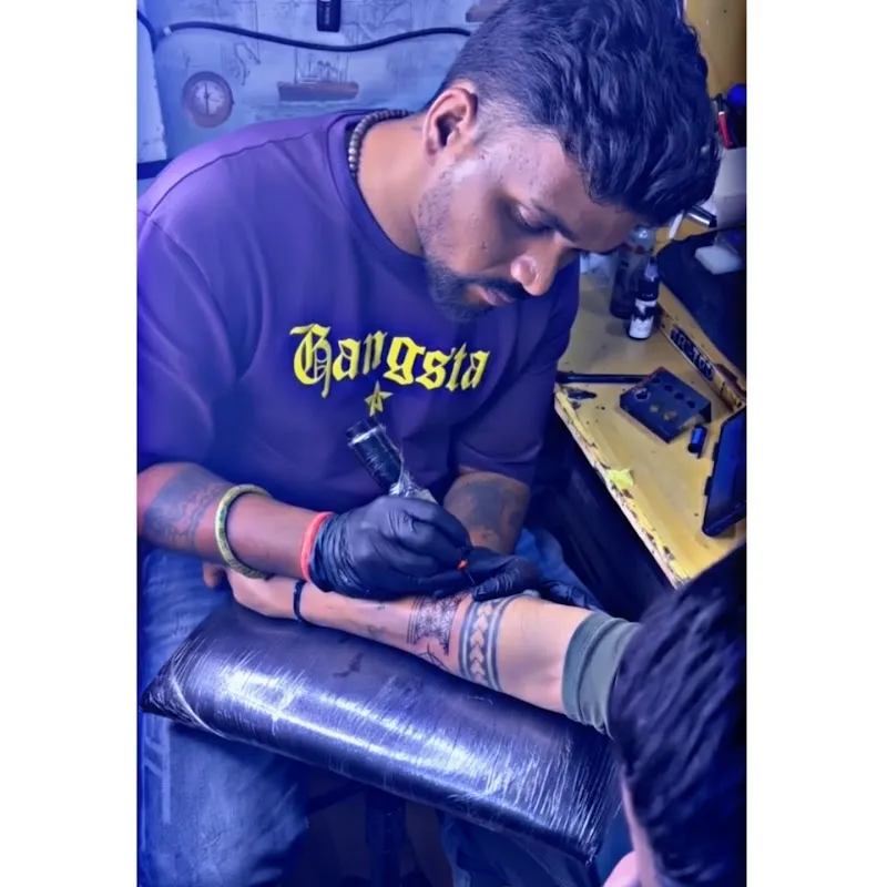 Sumit Tattoo studio