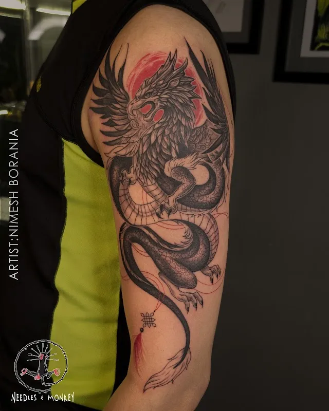 NEEDLES & MONKEY Tattoo and piercing studio
