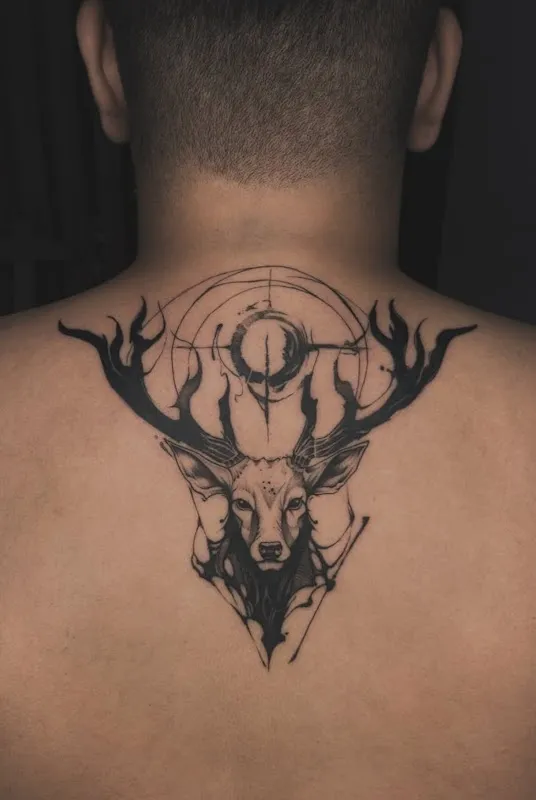 NEEDLES & MONKEY Tattoo and piercing studio