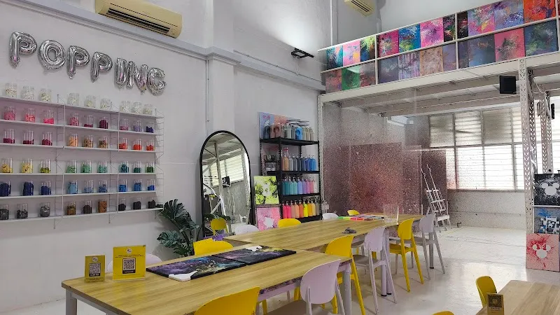 Art Pop Studio