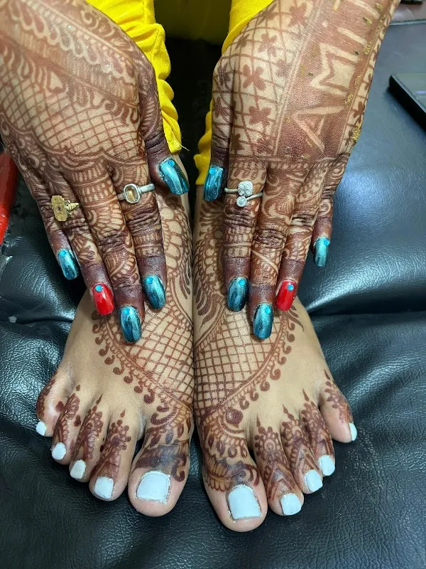 Sakshi Salon & Spa [ ACADEMY ]