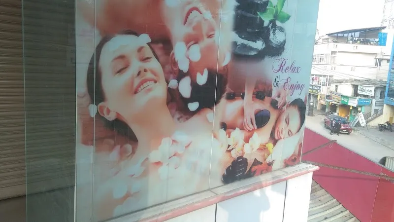 Relax Spa and wellness