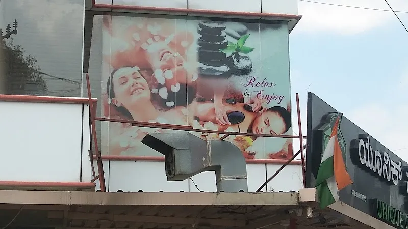 Relax Spa and wellness