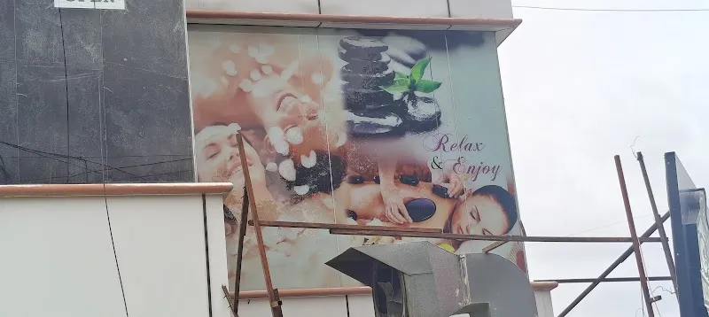 Relax Spa and wellness