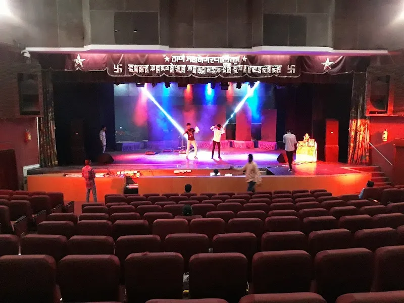 TANTRUM DANCE ACADEMY (Kalwa|Kharegaon)