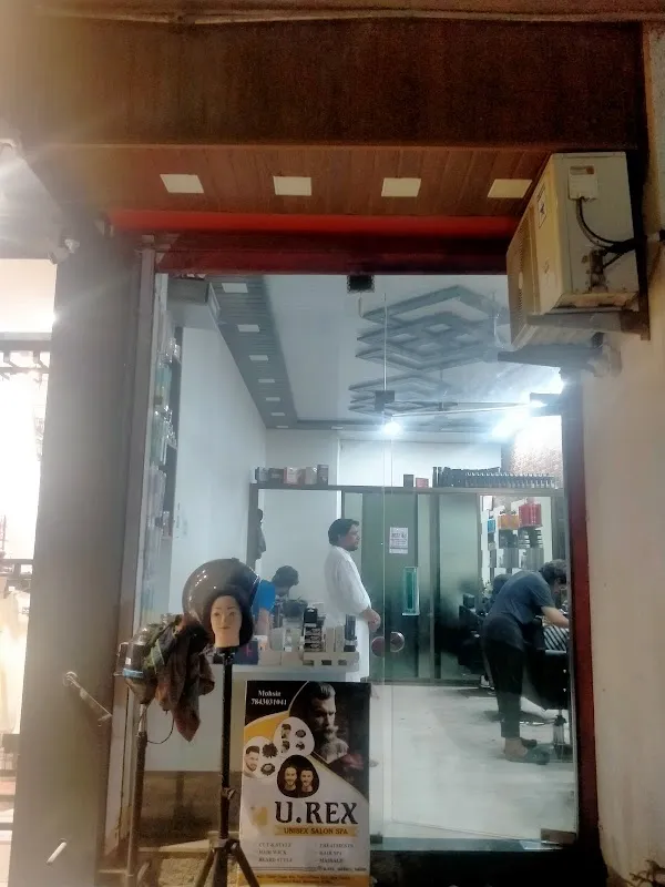 U.Rex Unisex Saloon
