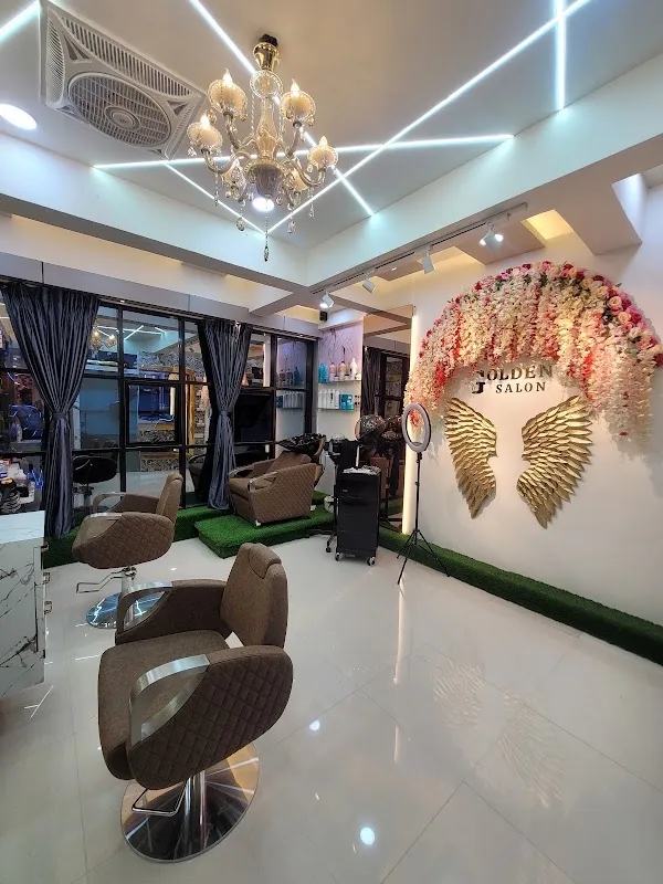 Golden Salon And Beauty Parlor Ahmadnagar