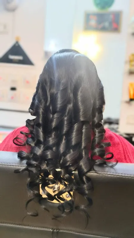 Kurane's Family Salon & Academy