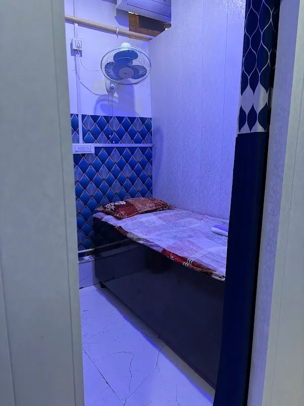 The candel spa
