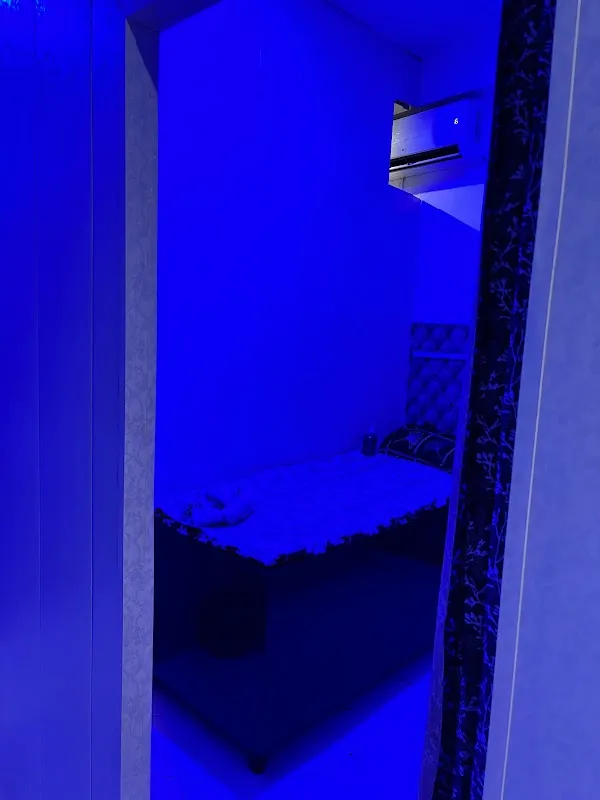 The candel spa