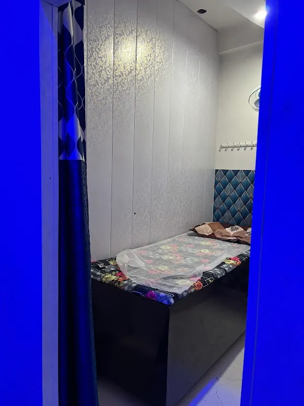 The candel spa