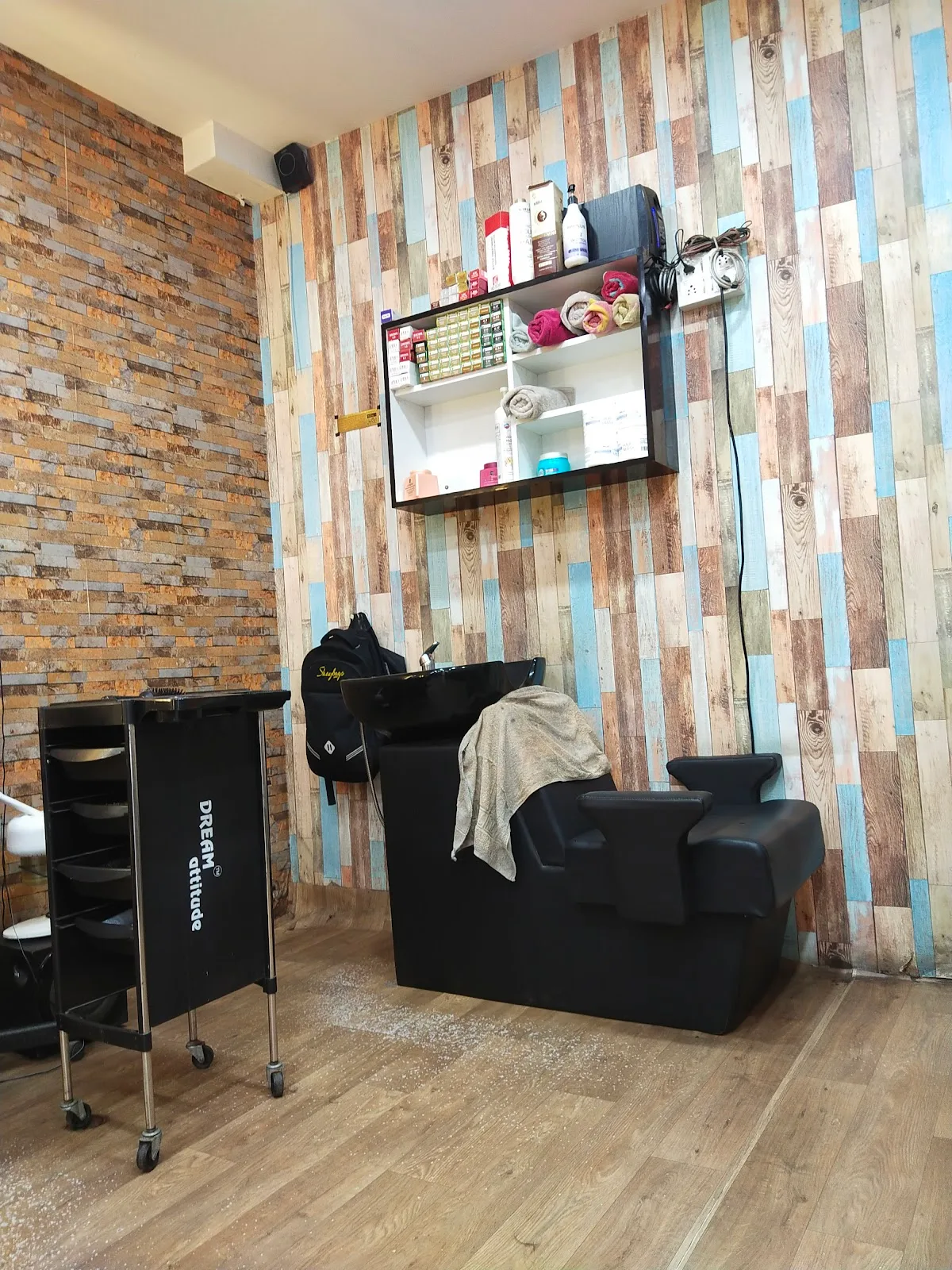 Hair Craft Unisex Salon
